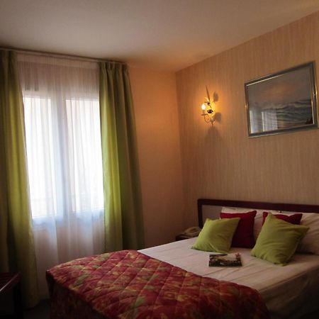 Hotel Sables D'O Et Son Restaurant Le 16 Bis Les Sables-d'Olonne Luaran gambar