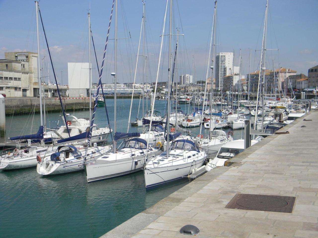 Hotel Sables D'O Et Son Restaurant Le 16 Bis Les Sables-d'Olonne Luaran gambar